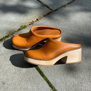 Intentionally Blank Leather Clogs / Mules